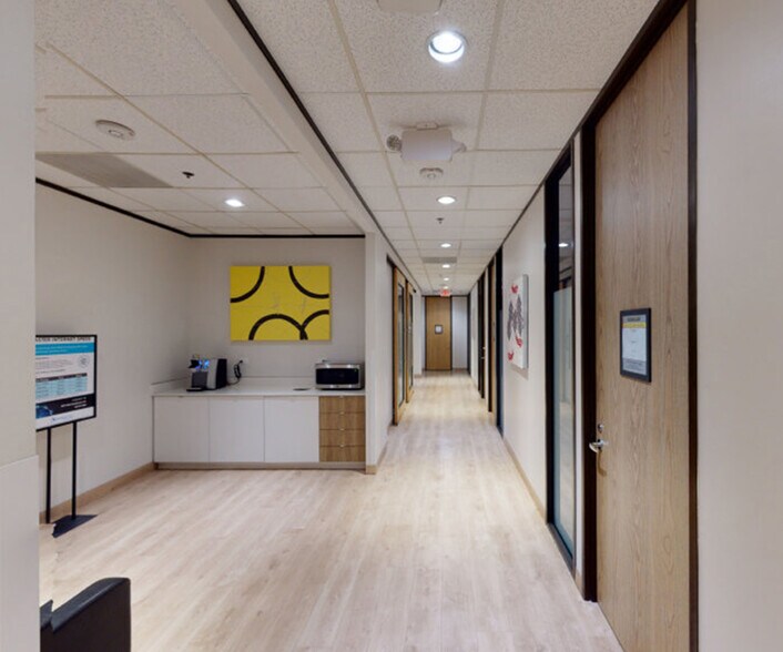 More Photos Of 4101 Greenbriar Dr, Houston Coworking Space