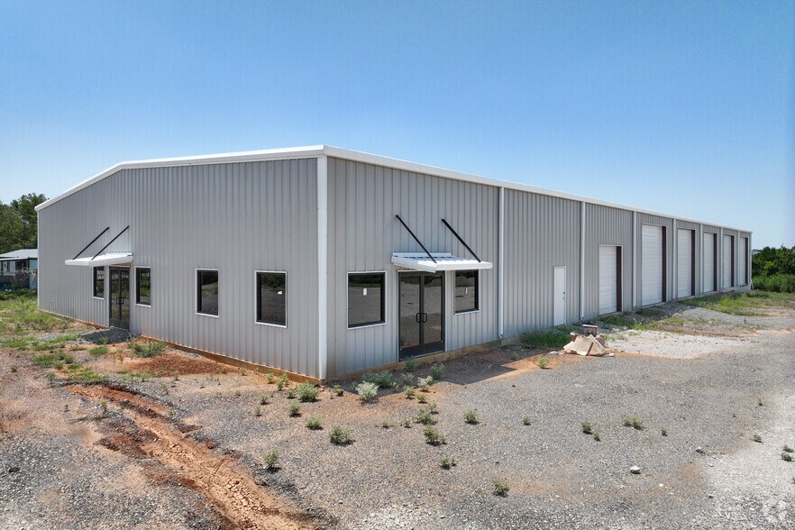 Primary Photo Of 7224 Bennett Lawson Rd, Mansfield Warehouse For Sale