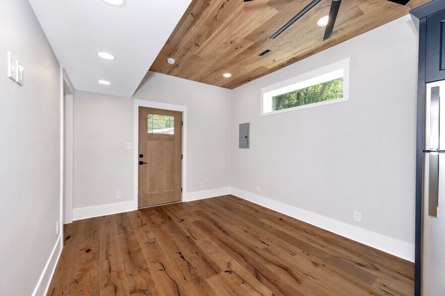 More Photos Of 320 Park st, Pulaski Multifamily For Sale