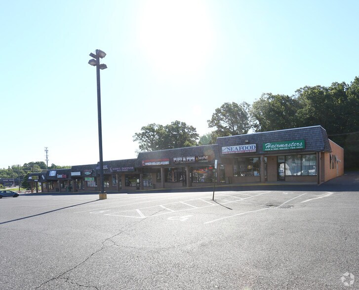 More Photos Of 2001 College Dr, Clementon Restaurant For Sale