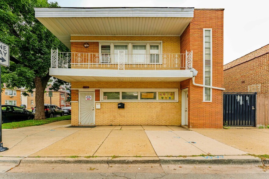 Primary Photo Of 2724 W 51st St, Chicago Storefront Retail Residential For Sale