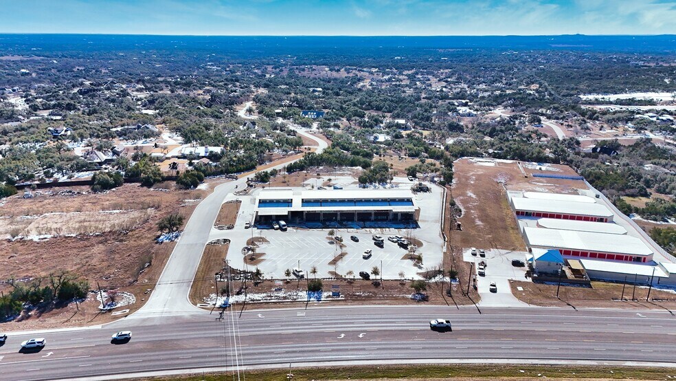 More Photos Of 136 Drifting Wind Run, Dripping Springs Storefront For Lease