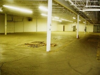 More Photos Of 901 9th St, Rockford Manufacturing For Lease
