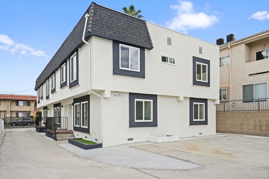 More Photos Of 7010 Lennox Ave, Van Nuys Apartments For Sale