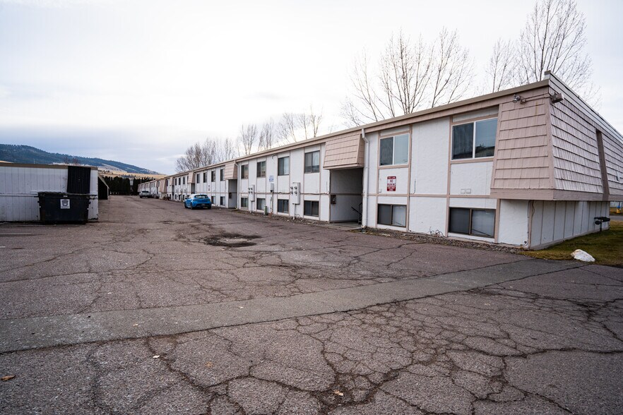 More Photos Of 3000 Washburn St, Missoula Apartments For Sale