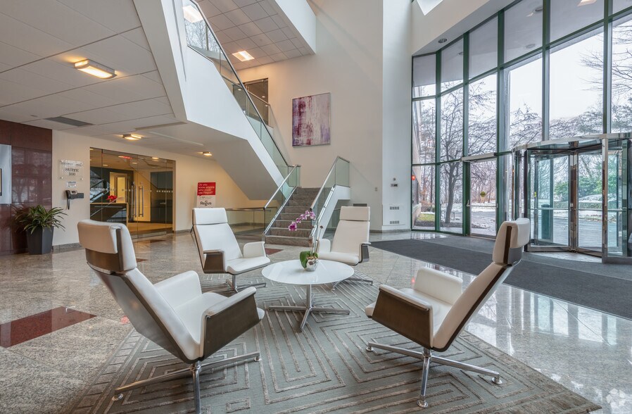 More Photos Of 35 Village Rd, Middleton Office For Lease