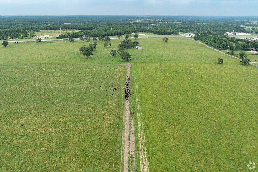 Primary Photo Of I-44 & CR 3290, Saint James Land For Sale