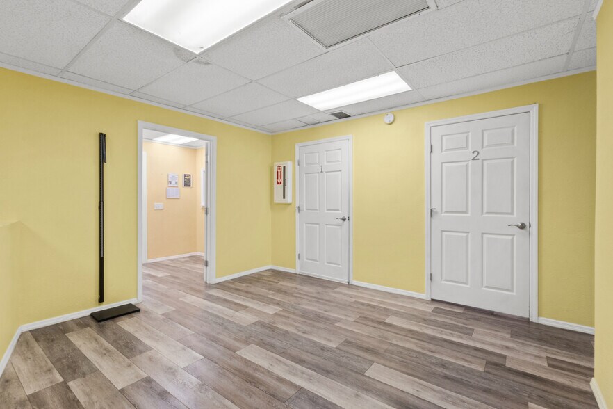 More Photos Of 1907 Tyrone Blvd N, Saint Petersburg Medical For Lease