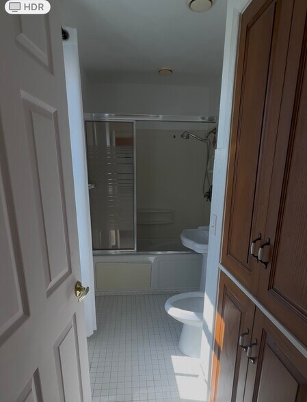 More Photos Of 2745 N Federal Hwy, Delray Beach Office Residential For Lease