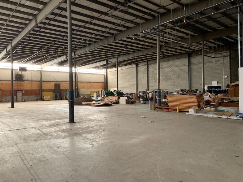 More Photos Of 1422 Route 179, Lambertville Warehouse For Lease