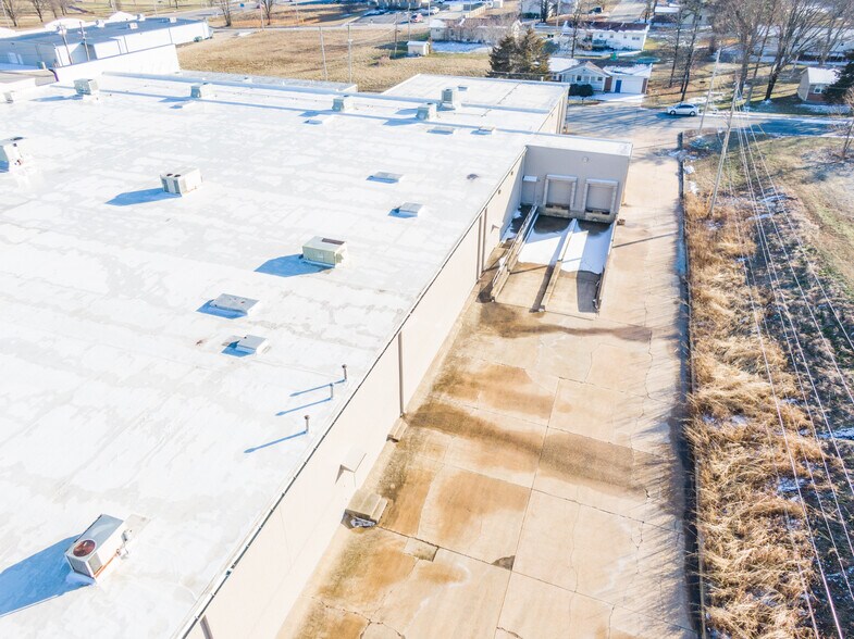 More Photos Of 1050-1056 S Bishop Ave, Rolla Storefront For Sale