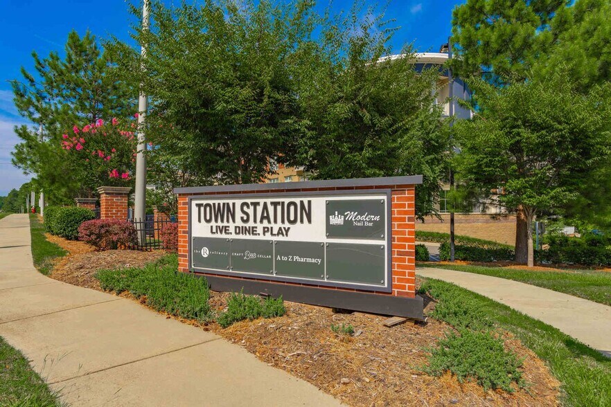 More Photos Of 1000 Ballena Cir, Cary Apartments For Lease