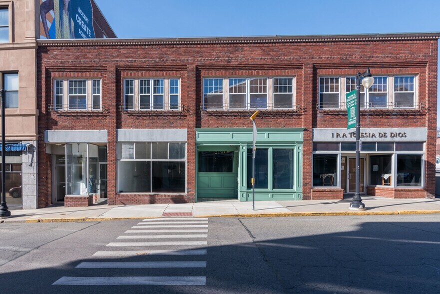 More Photos Of 2 Monument Sq, Woonsocket Medical For Sale