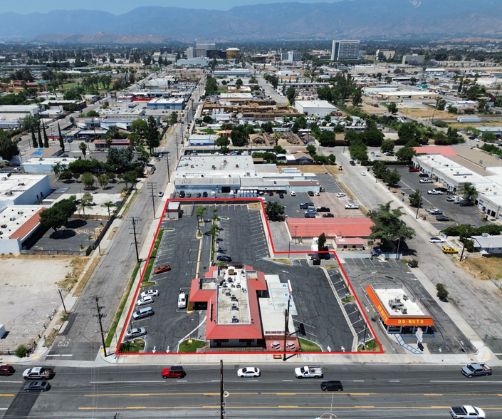 Primary Photo Of 444 W Mill St, San Bernardino Fast Food For Sale