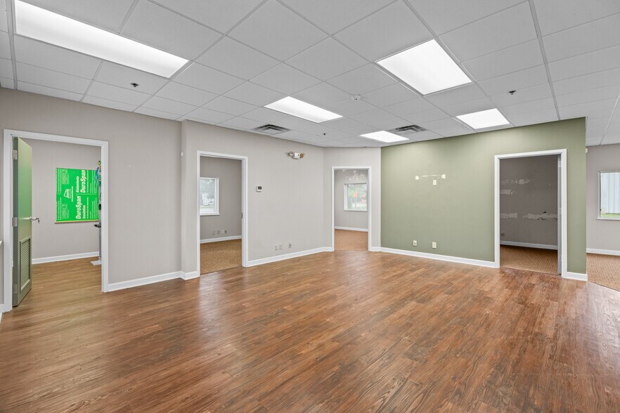 More Photos Of 3865 Symmes Rd, Hamilton Warehouse For Lease