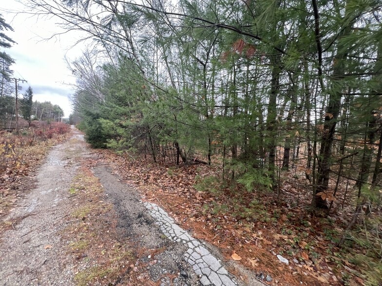 More Photos Of NH Route 25 @ Storage Road, Effingham Land For Sale