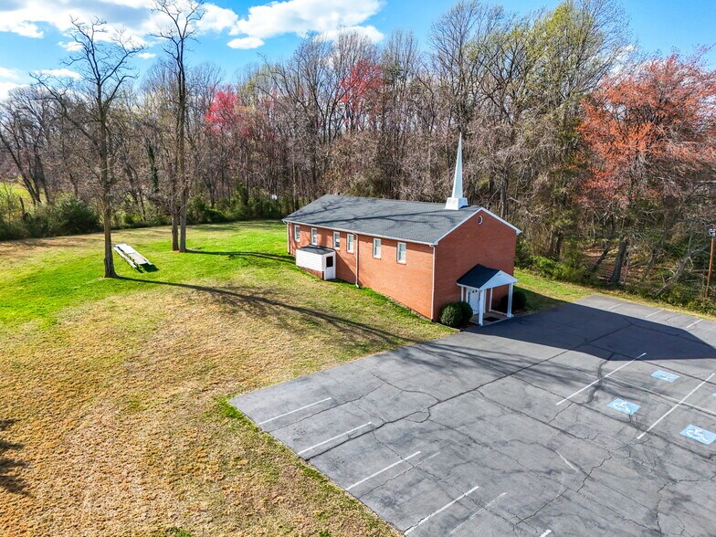 More Photos Of 1600 N Main St, Culpeper Lodge Meeting Hall For Sale