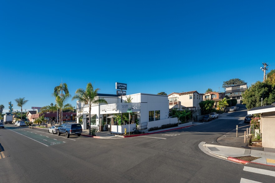Primary Photo Of 698 N Coast Highway 101, Encinitas Freestanding For Lease