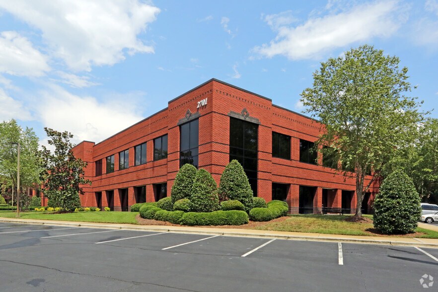 More Photos Of 2000 Aerial Center Pky, Morrisville Unknown For Lease