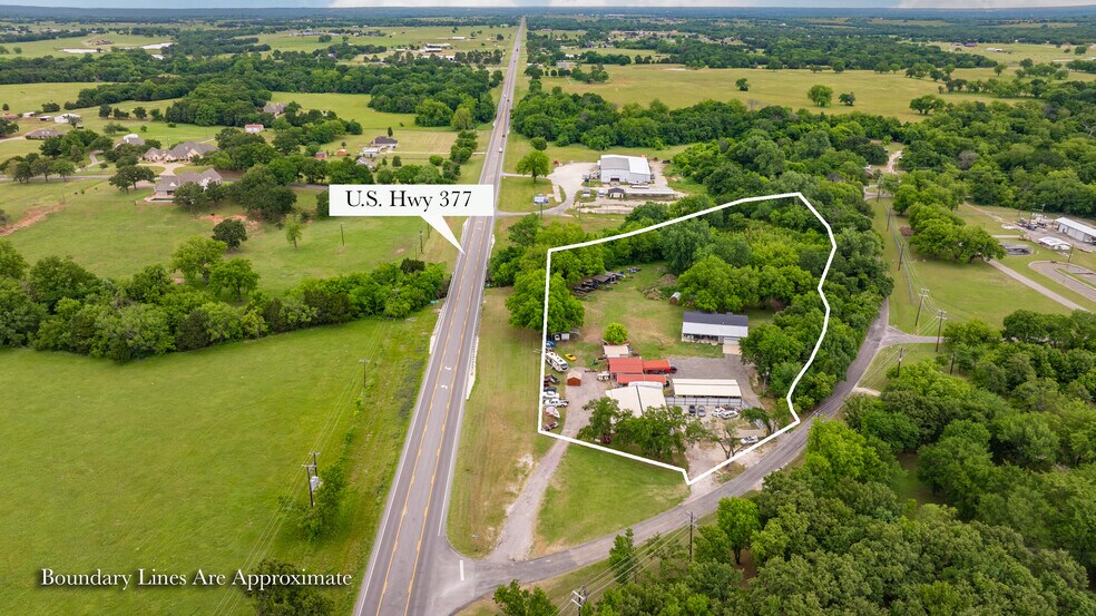 More Photos Of 59 Shawnee Trl, Whitesboro Showroom For Sale