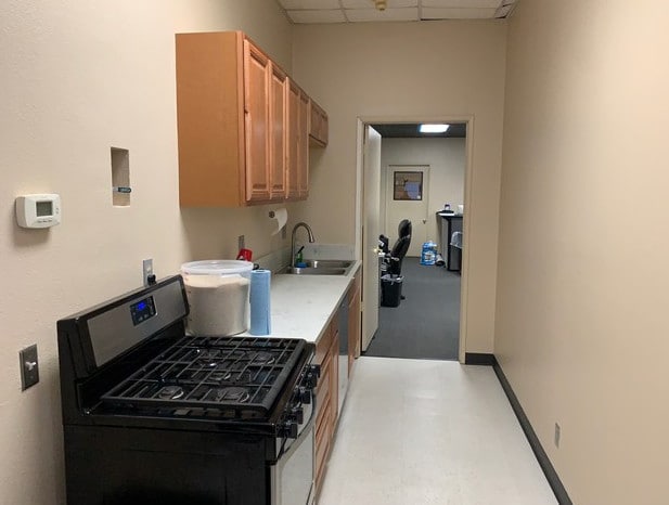 More Photos Of 930 Armorlite Dr, San Marcos Manufacturing For Sale
