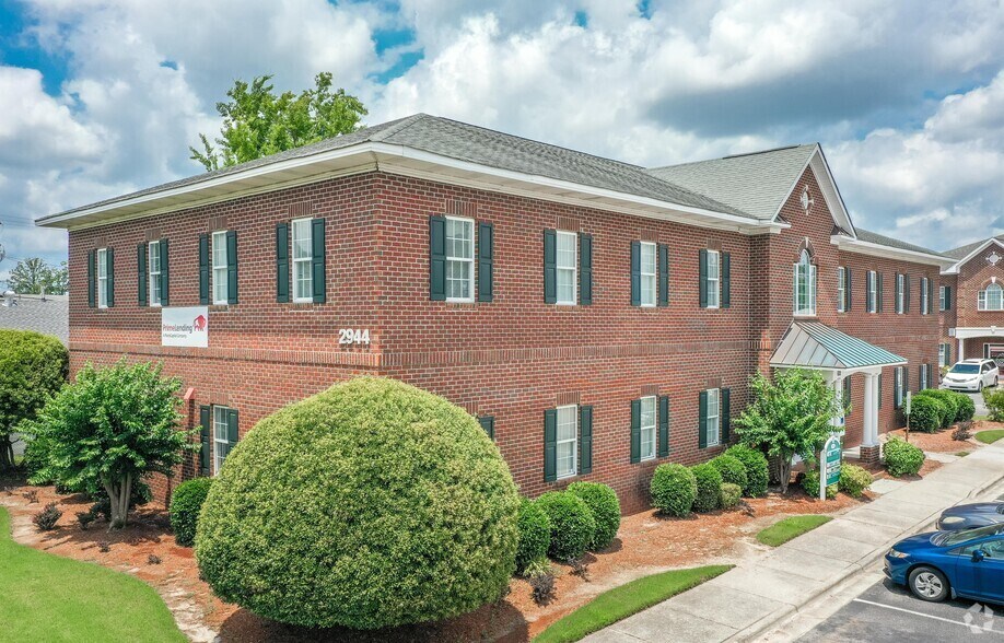 2944 Breezewood Ave, Fayetteville, NC 28303 Office For Lease