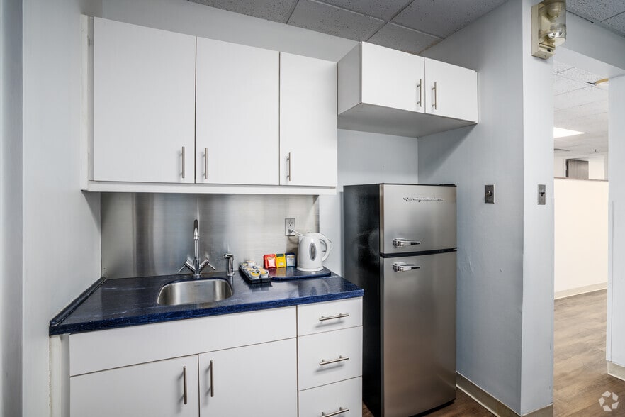 More Photos Of 121 S Broad St, Philadelphia Coworking Space