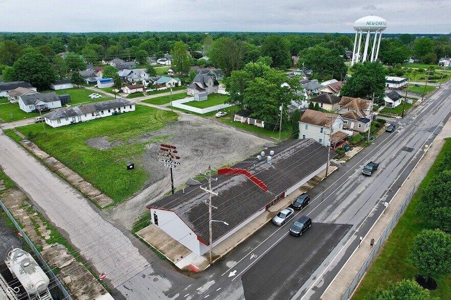 More Photos Of 1914 I Ave, New Castle Restaurant For Lease