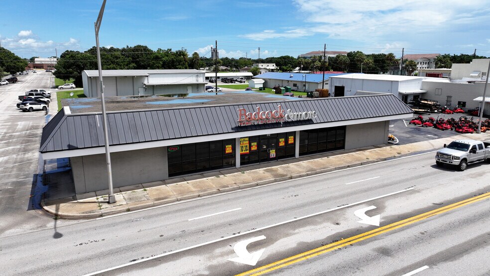 Primary Photo Of 512 NW Park St, Okeechobee Freestanding For Lease