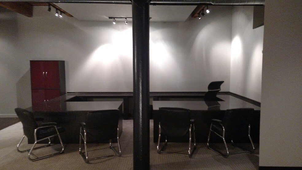 More Photos Of 216 S Jefferson St, Chicago Loft Creative Space For Sale