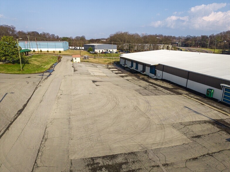 More Photos Of 1605 Prosser Rd, Knoxville Warehouse For Lease