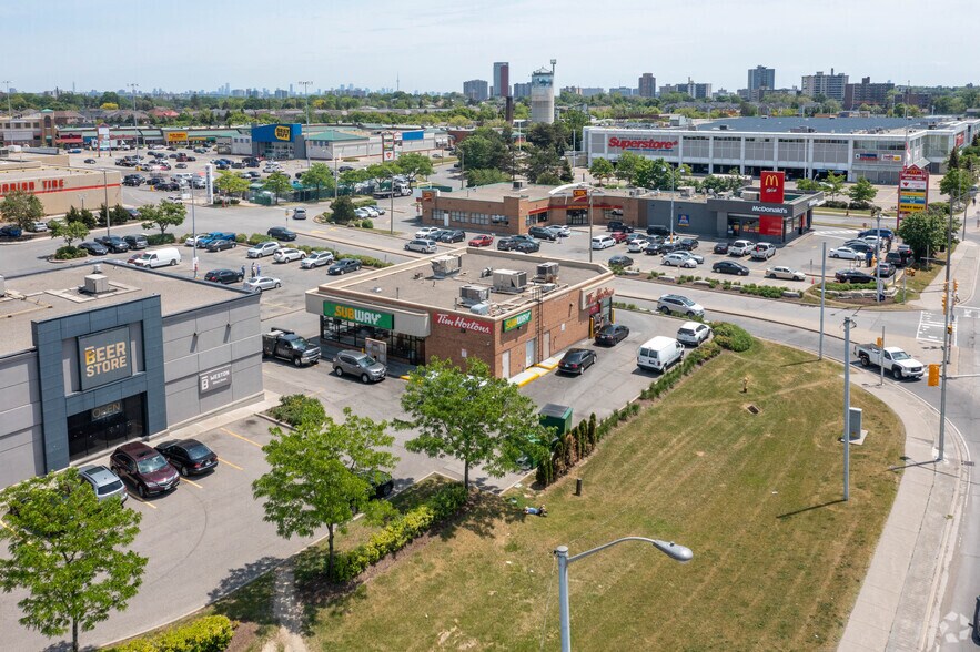 More Photos Of 2625 Weston Rd, Toronto Unknown For Lease