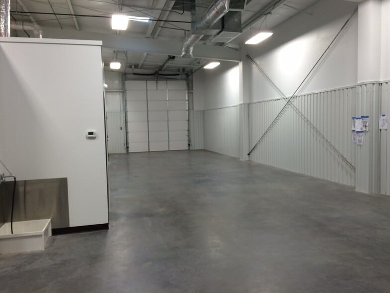 More Photos Of 537 S Victor Ave, Tulsa Office For Lease
