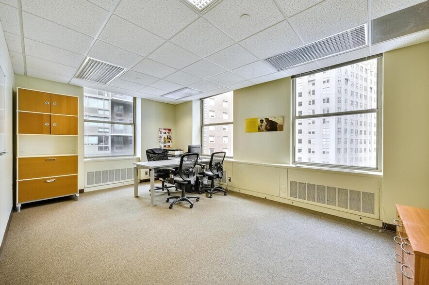 More Photos Of 125 Maiden Ln, New York Medical For Sale