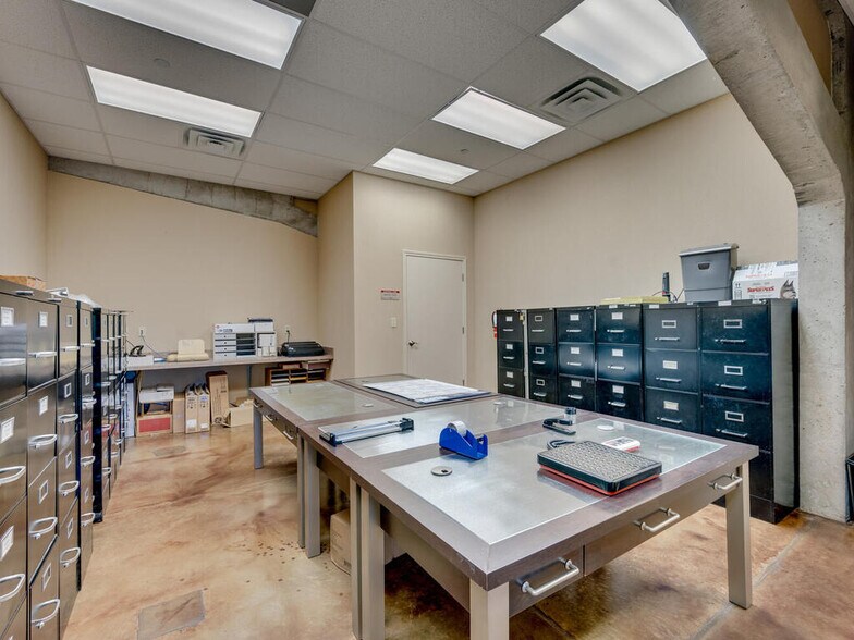 More Photos Of 1815 S Highway 183, Leander Office For Sale