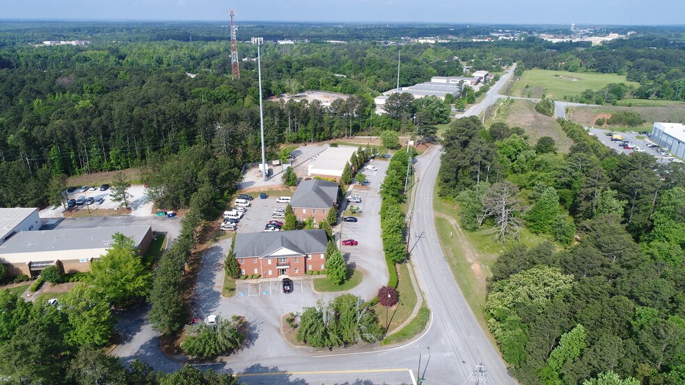 More Photos Of 2055 Gees Mill Rd NE, Conyers Coworking Space