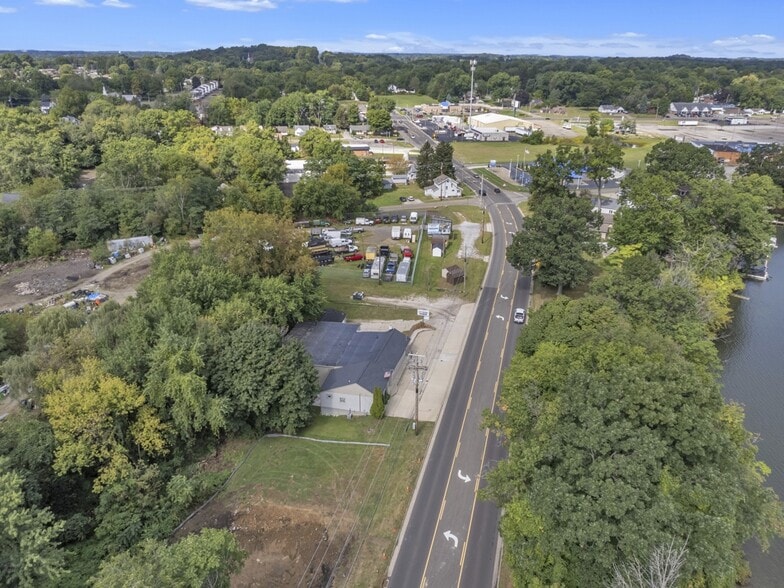 More Photos Of 4018 12th St NW, Canton Light Manufacturing For Sale