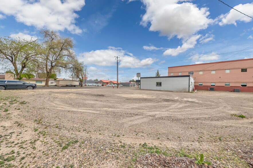 More Photos Of 361 SW 12th St, Ontario Specialty For Sale