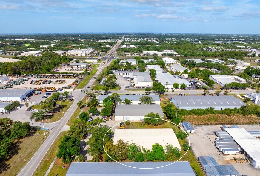 More Photos Of 2953 E 63rd Ave, Bradenton Warehouse For Sale