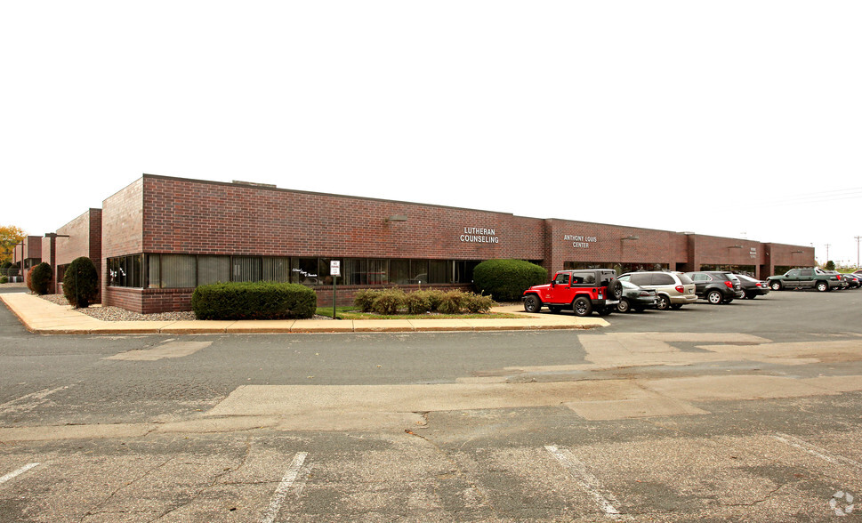 Primary Photo Of 1501-1525 E Highway 13 E, Burnsville Light Manufacturing For Lease