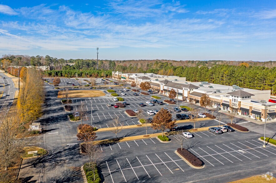 More Photos Of 670 N Main St, Alpharetta Land For Lease