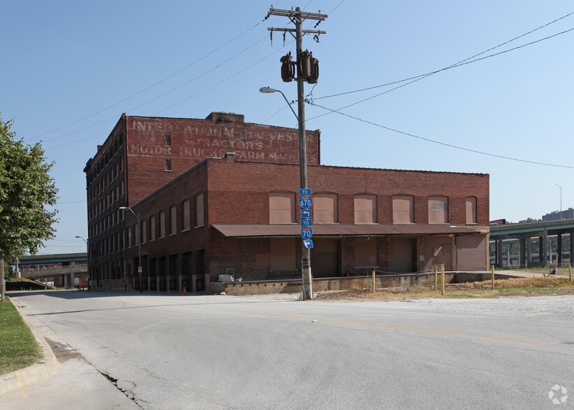 More Photos Of 1413 Liberty St, Kansas City Warehouse For Lease