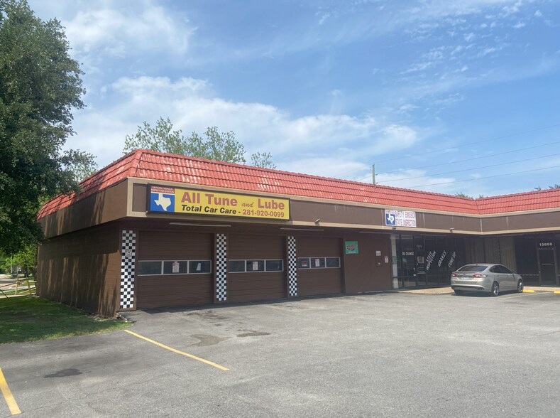 More Photos Of 13660-13670 Westheimer Rd, Houston Auto Repair For Sale