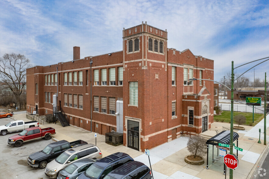 More Photos Of 10509 S Torrence Ave, Chicago Specialty For Sale