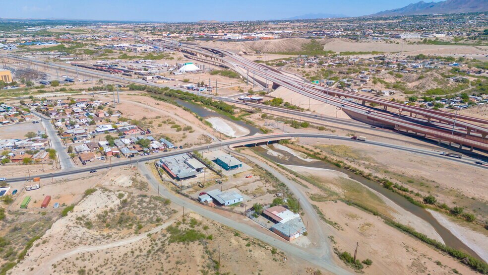 More Photos Of 3450 McNutt Rd, El Paso Convenience Store For Sale