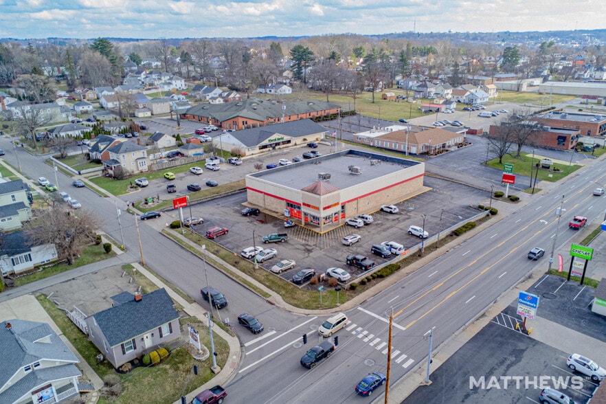 More Photos Of 2360 Maple Ave, Zanesville Convenience Store For Sale