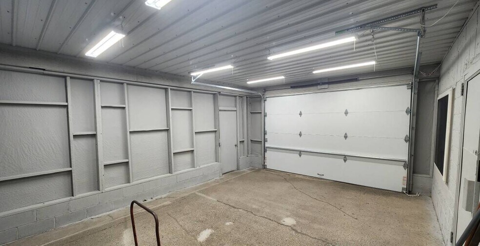 More Photos Of 1749 Clark Street Rd, Auburn Light Distribution For Sale