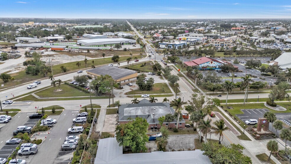 More Photos Of 128 W Charlotte Ave, Punta Gorda Office Residential For Sale