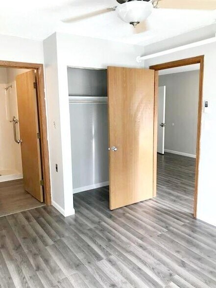 More Photos Of , Yates Center Multifamily For Sale