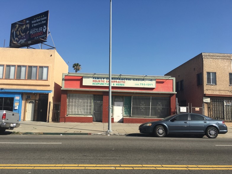 Primary Photo Of 7406-7408 S Western Ave, Los Angeles Medical For Lease